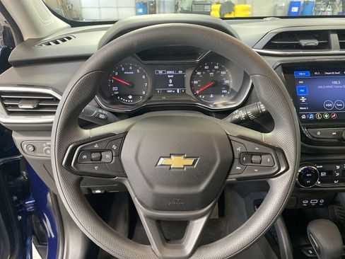 Certified 2023 Chevrolet TrailBlazer LT w/ Convenience Package image 16