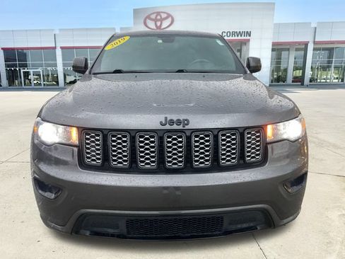 Used 2019 Jeep Grand Cherokee Altitude AWD/4WD image 8