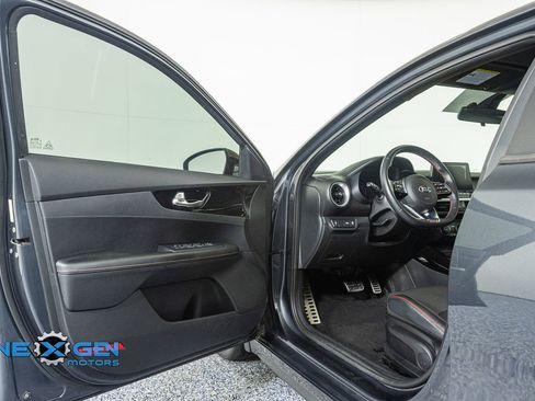 Used 2020 Kia Forte GT image 9