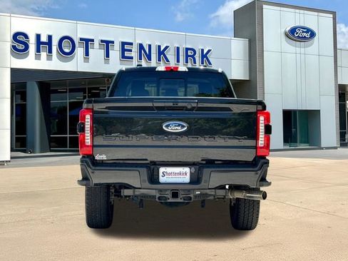 Used 2023 Ford F150 Lariat image 8