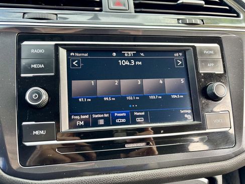 Used 2022 Volkswagen Tiguan S AWD/4WD image 26