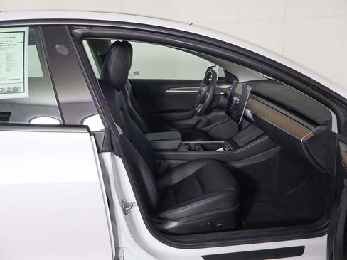 Used 2022 Tesla Model 3 Long Range image 30