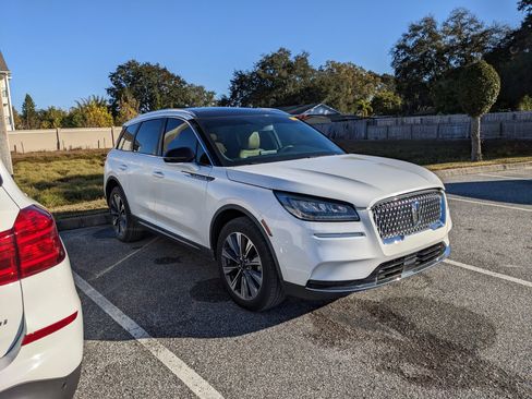 Used 2021 Lincoln Corsair Reserve image 5