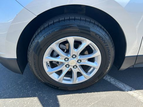 Used 2019 Chevrolet Equinox LT image 25