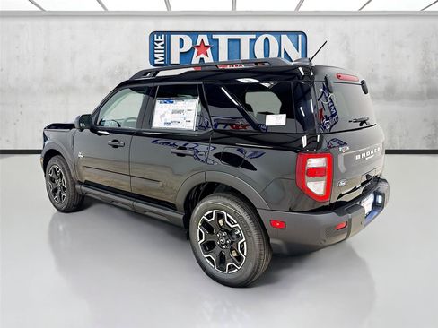 New 2026 Ford Bronco Sport Outer Banks w/ Outer Banks Tech Package+ AWD/4WD image 5