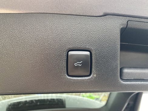 Used 2023 Ford Escape Active image 18