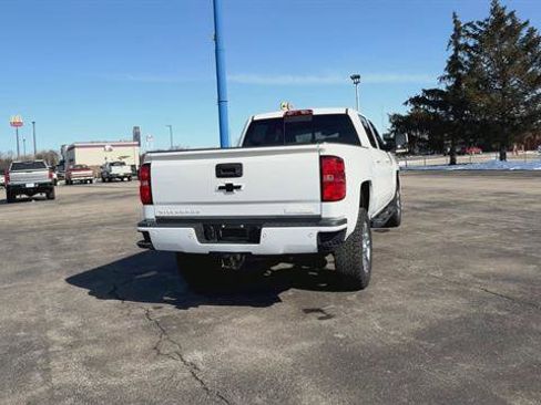 Used 2019 Chevrolet Silverado 2500 High Country image 8