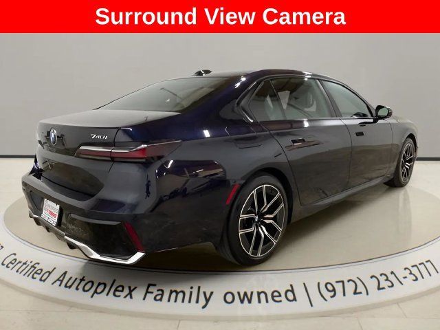 Used 2026 BMW 740i xDrive AWD/4WD image 5