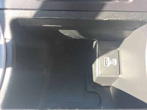 Certified 2021 Ford Edge SEL w/ Convenience Package image 44