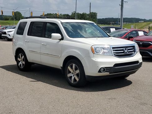 Used 2014 Honda Pilot Touring image 4
