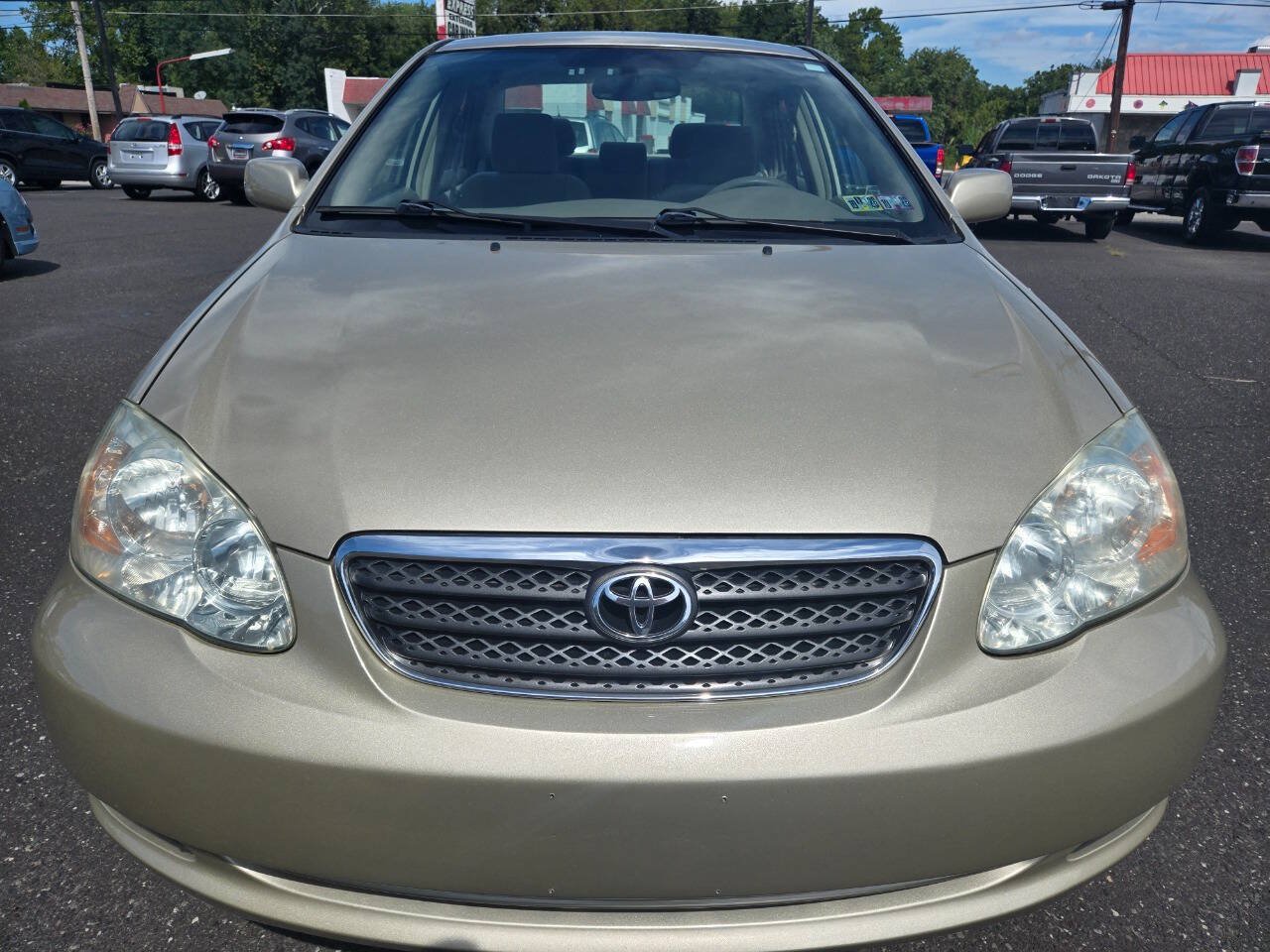 Used 2006 Toyota Corolla LE w/ Audio Value Pkg FWD image 3