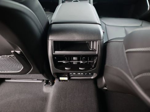 New 2026 Jeep Grand Cherokee Limited AWD/4WD image 28