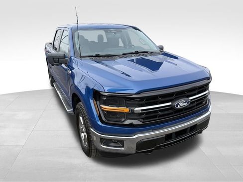 Used 2024 Ford F150 XLT w/ Tow/Haul Package image 2