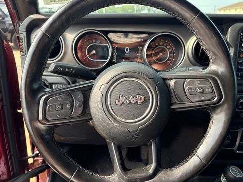 Used 2021 Jeep Gladiator Sport AWD/4WD image 12