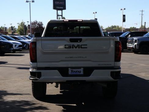 Used 2024 GMC Sierra 2500 Denali Ultimate image 5