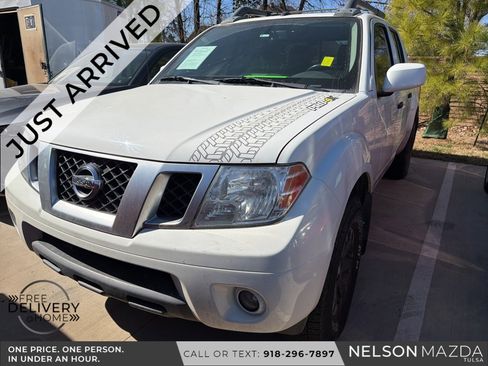 Used 2019 Nissan Frontier PRO-4X w/ Pro-4x Luxury Package image 1