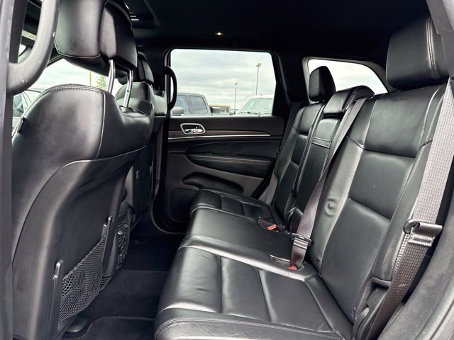Used 2020 Jeep Grand Cherokee Limited AWD/4WD image 16