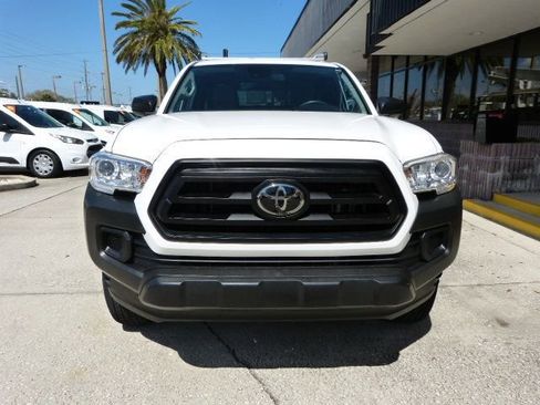 Used 2022 Toyota Tacoma SR image 7