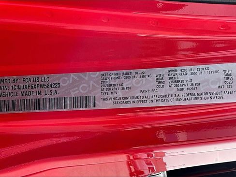 Used 2023 Jeep Wrangler Unlimited Sahara image 33