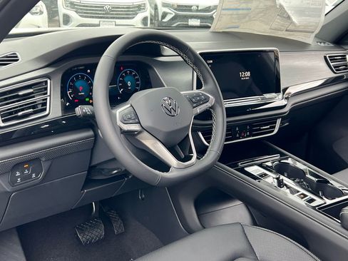 New 2026 Volkswagen Atlas Cross Sport SE AWD/4WD image 19