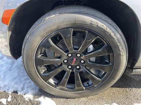 Used 2021 GMC Yukon AT4 w/ AT4 Premium Plus Package image 2