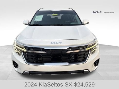 Used 2024 Kia Seltos SX AWD/4WD image 3