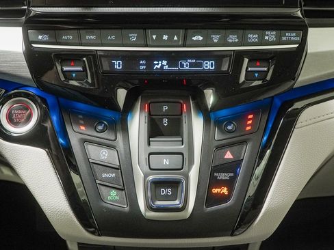 New 2026 Honda Odyssey Touring image 41