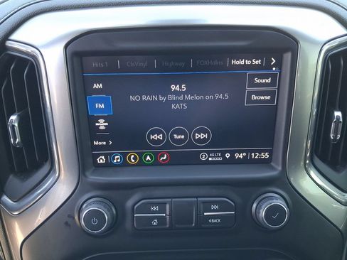 Used 2022 Chevrolet Silverado 2500 LTZ w/ LTZ Plus Package AWD/4WD image 13