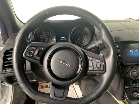 Used 2016 Jaguar F-TYPE Coupe image 22