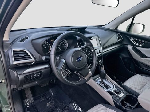 Certified 2023 Subaru Forester Premium AWD/4WD image 9
