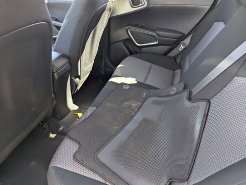 Certified 2025 Kia Soul LX image 12