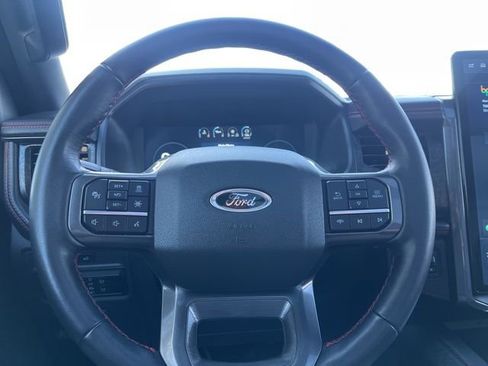 Used 2023 Ford Expedition Limited image 28