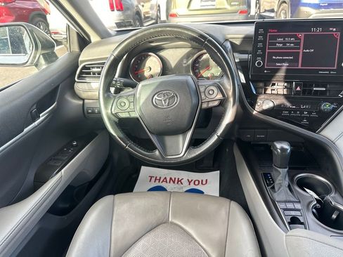 Used 2023 Toyota Camry XSE image 18