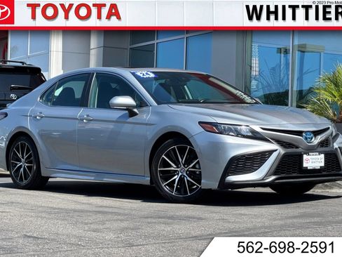 Used 2024 Toyota Camry SE w/ Audio Upgrade Package FWD image 1