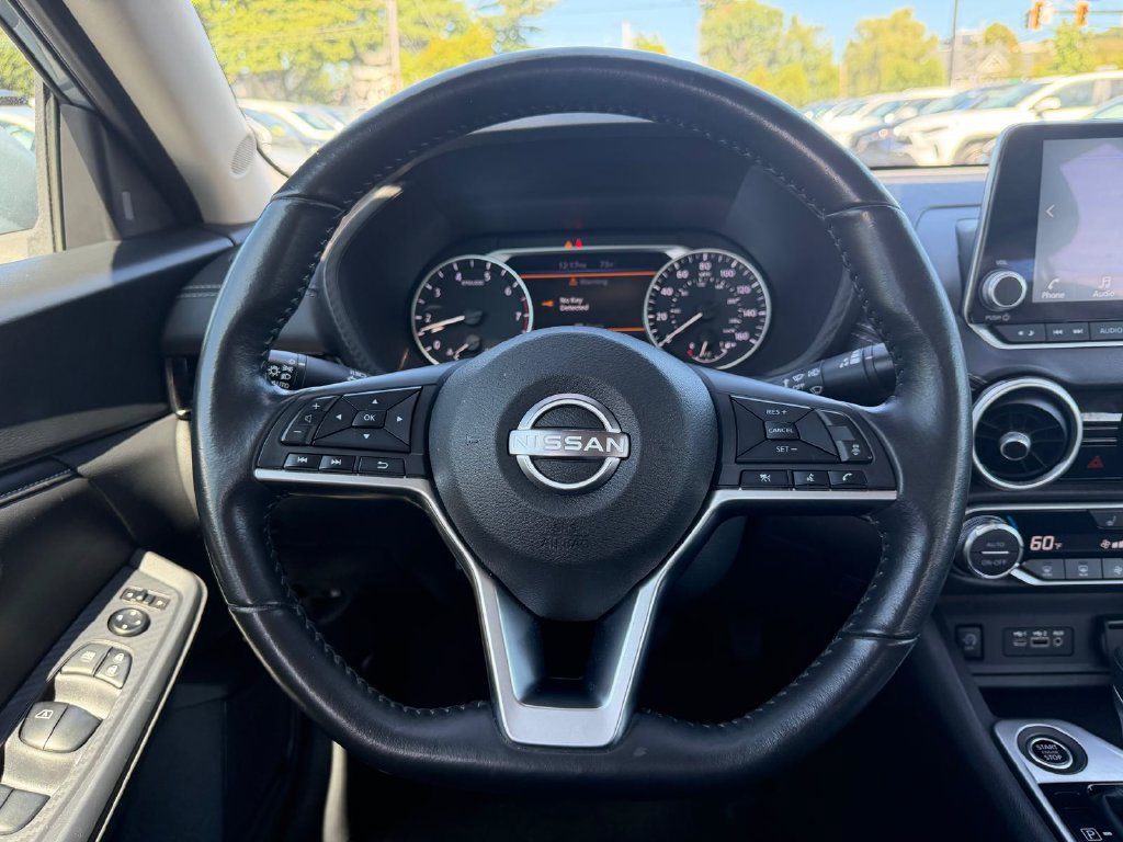 Used 2024 Nissan Sentra SV FWD image 12