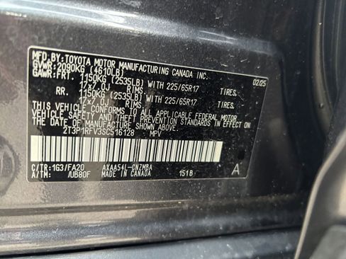 Used 2025 Toyota RAV4 XLE image 29