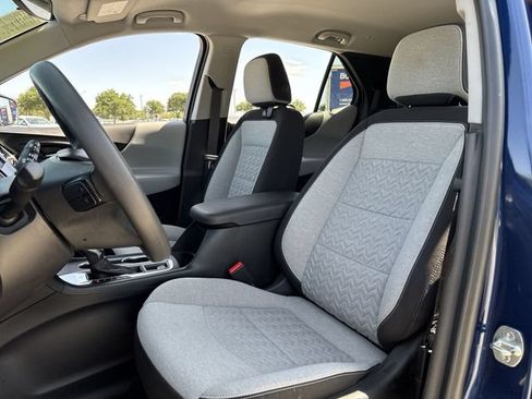 Used 2022 Chevrolet Equinox LT FWD image 11