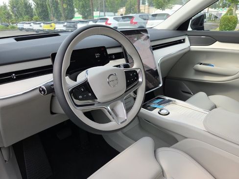 New 2025 Volvo EX90 Ultra image 7