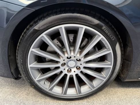 Used 2015 Mercedes-Benz S 550 Sedan image 27