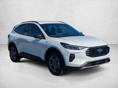 New 2026 Ford Escape ST-Line w/ Tech Pack #1 FWD image 7