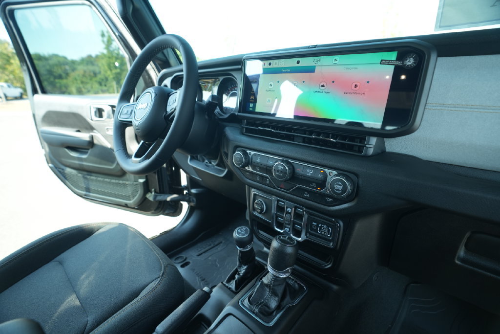 New 2026 Jeep Gladiator Sport AWD/4WD image 33