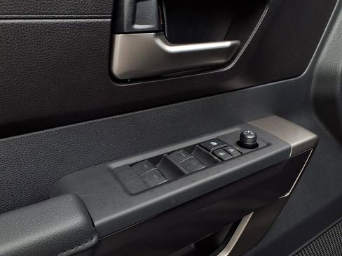 New 2026 Toyota Tundra SR5 AWD/4WD image 10