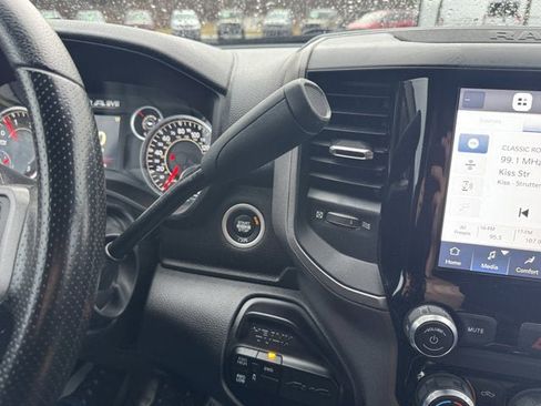 Used 2022 RAM 3500 Tradesman image 28