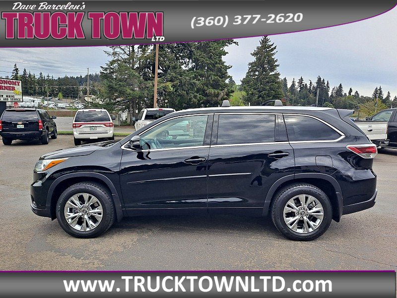 Used 2016 Toyota Highlander XLE w/ Protection Package #3 AWD/4WD image 7