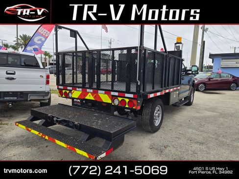 Used 2022 Ford F250 XL w/ Power Equipment Group RWD image 5