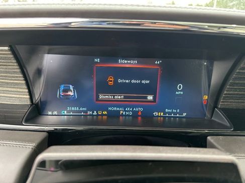 Used 2022 Lincoln Navigator L Black Label image 36