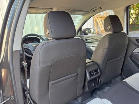 Used 2020 Chevrolet Equinox LS FWD image 28