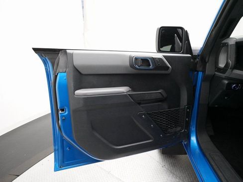 Used 2023 Ford Bronco Big Bend w/ Sasquatch Package image 27