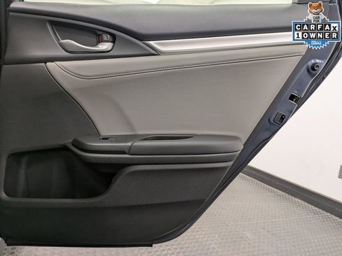 Used 2018 Honda Civic EX-L image 27
