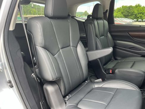 Certified 2025 Subaru Ascent Touring AWD/4WD image 24